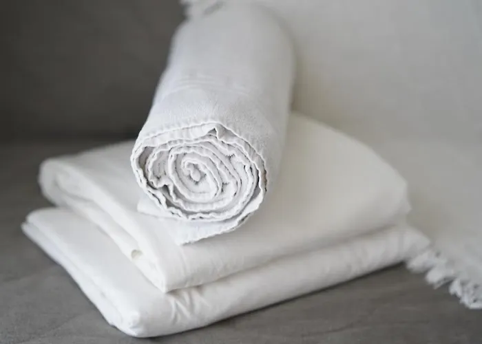 Cascada Carihuela Sun & 1